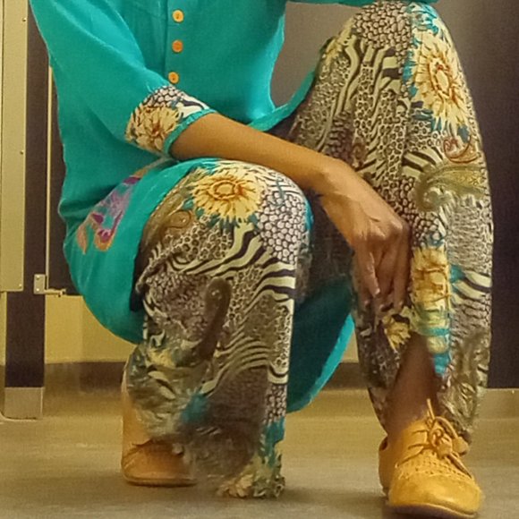 2 pc embroidered multiple print teal indian inspired set - Picture 5 of 7